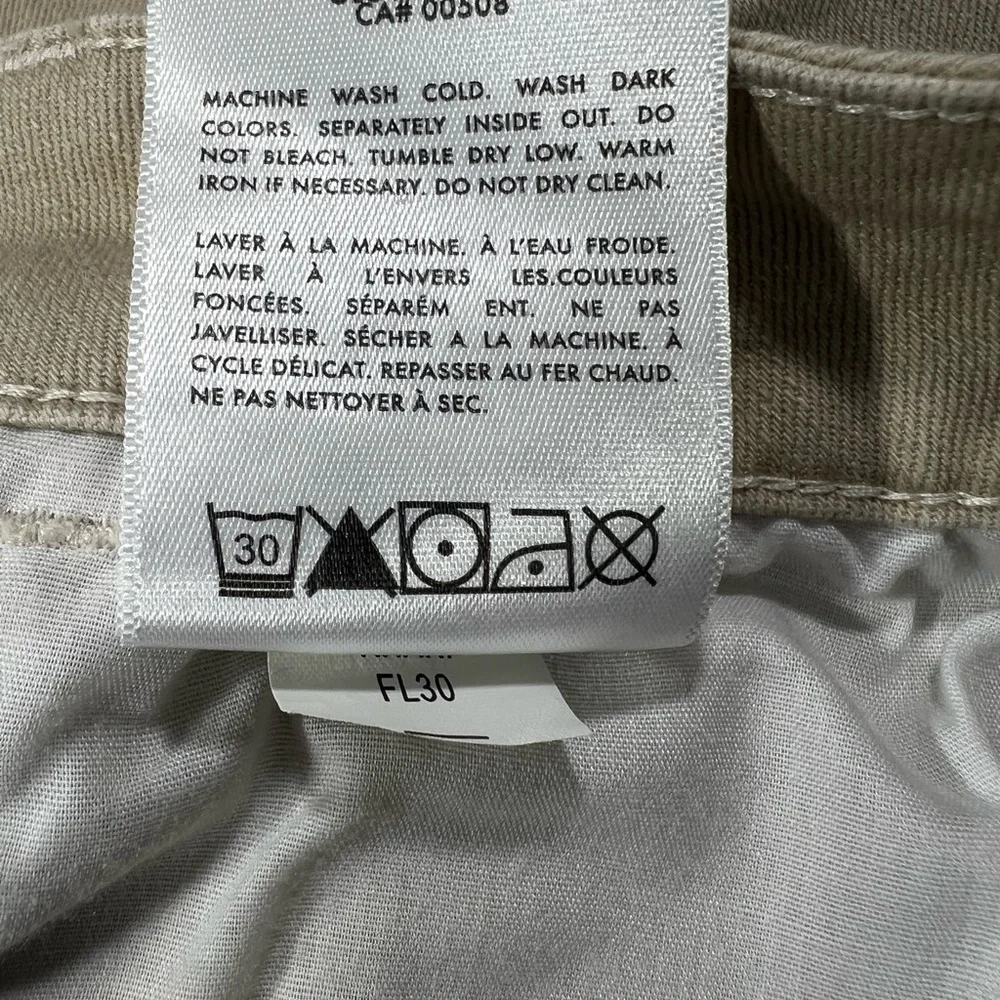 Jag Ecru Beige Khaki High Waist 9 inseam Jean Shorts Womens size 10